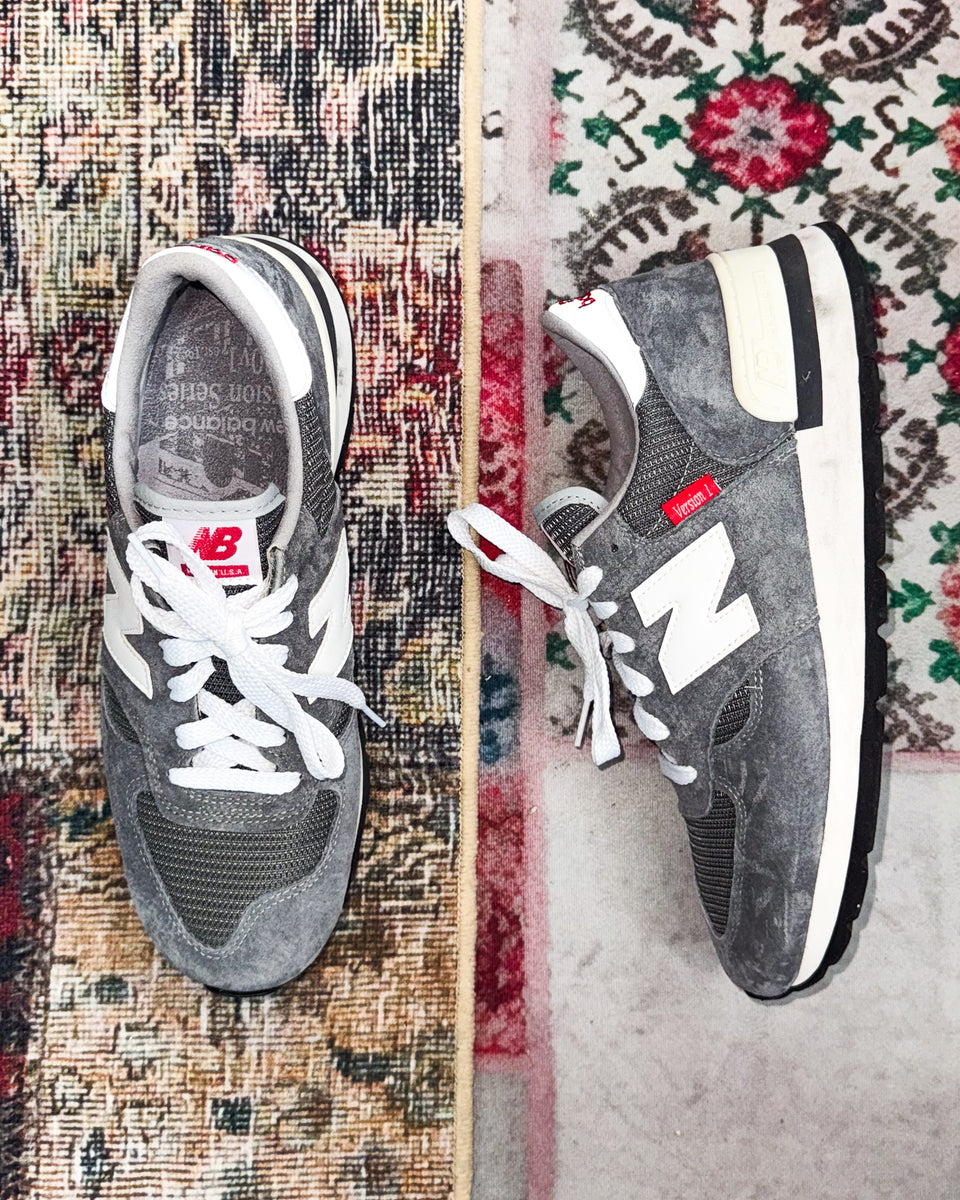 New Balance 990v1 Version 1 40th ニューバランス990V1 40周年 New Balance 990v1 Version 1 40th Grey Suede M990VS1 Men's