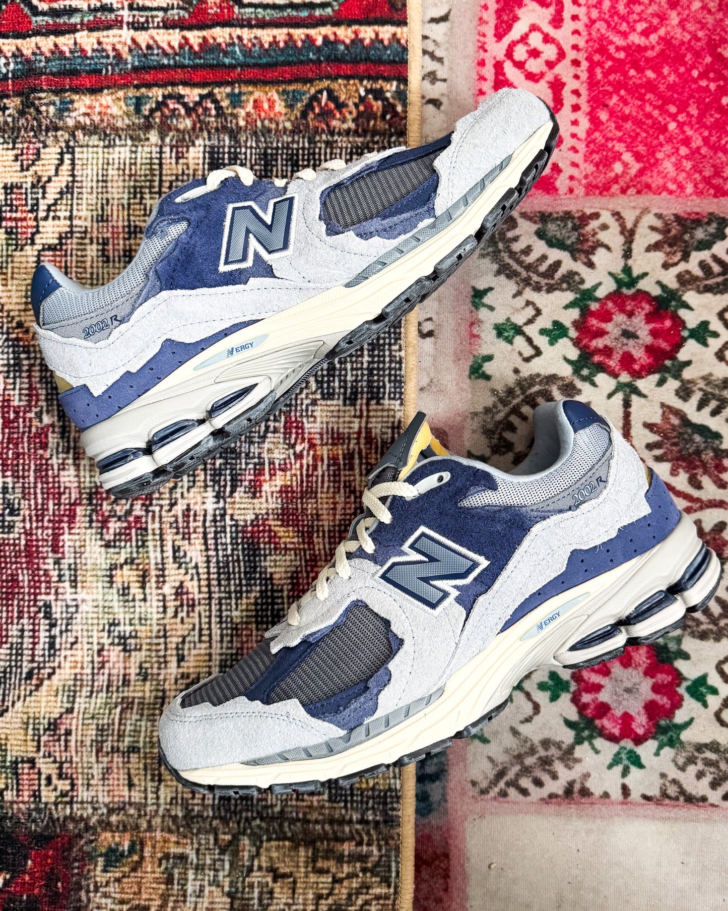 New Balance 2002R Protection Pack Light Arctic Grey Purple M2002RDI