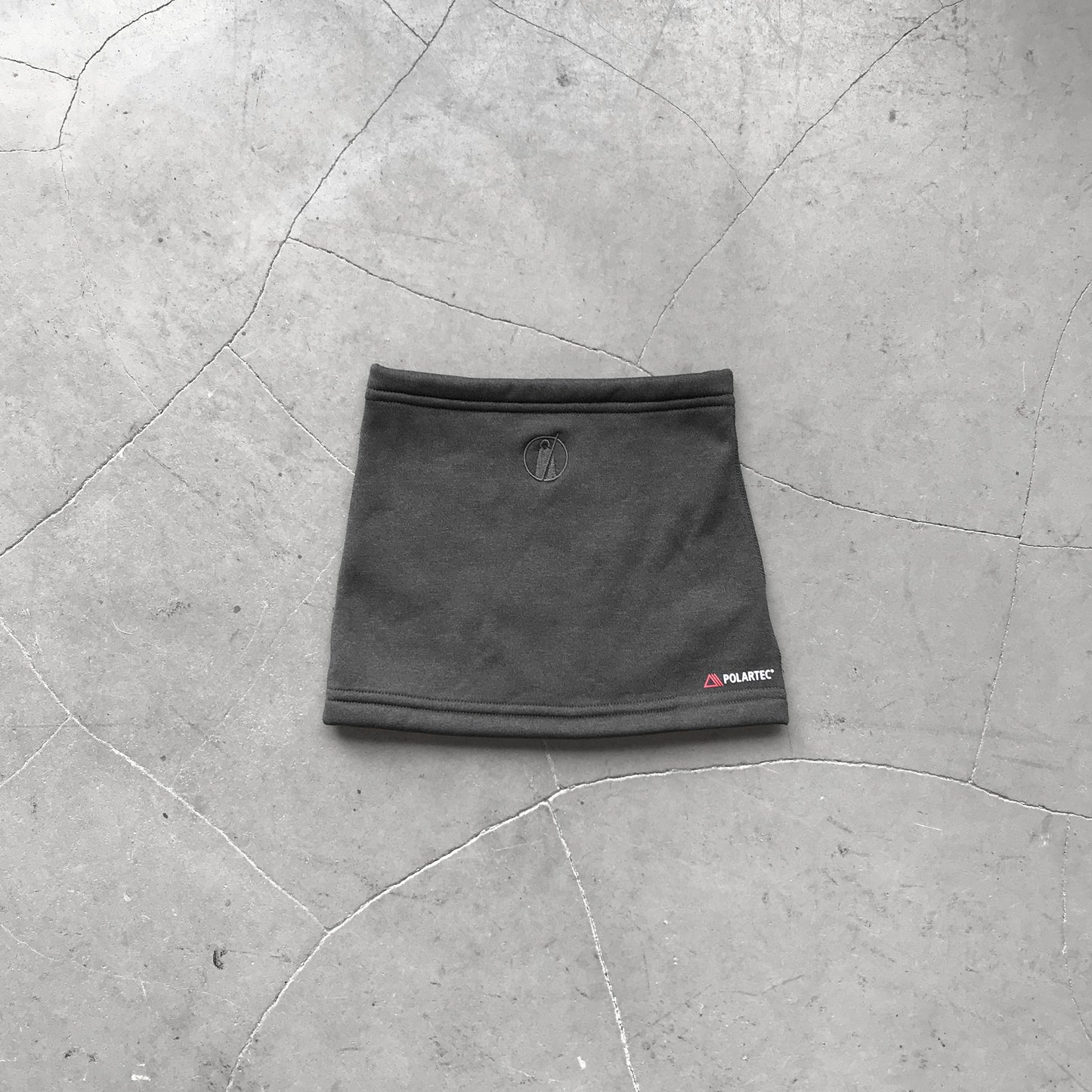 Tilak Dagger Neck Warmer