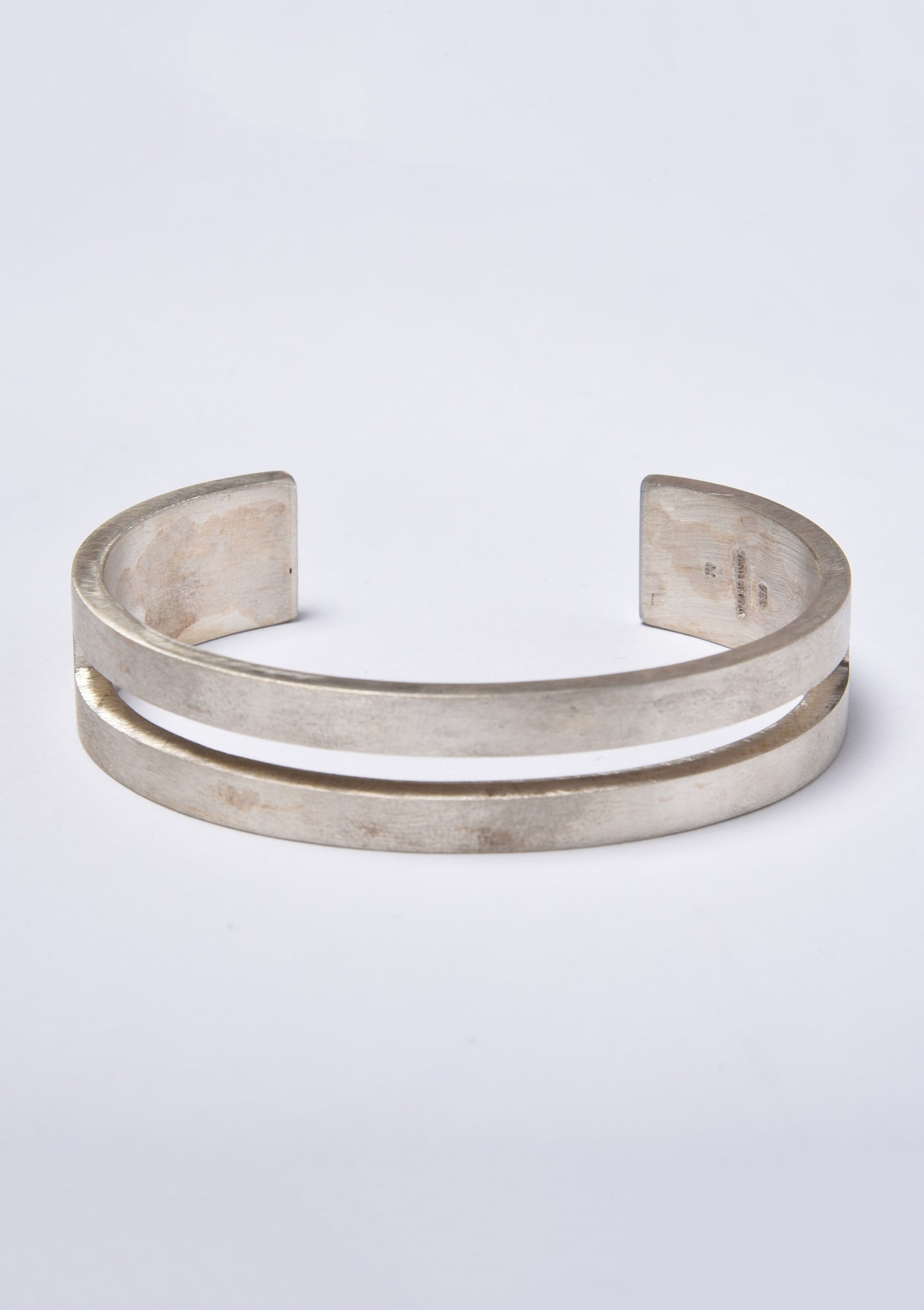 Parts of Four Ultra Reduction Slit Bracelet